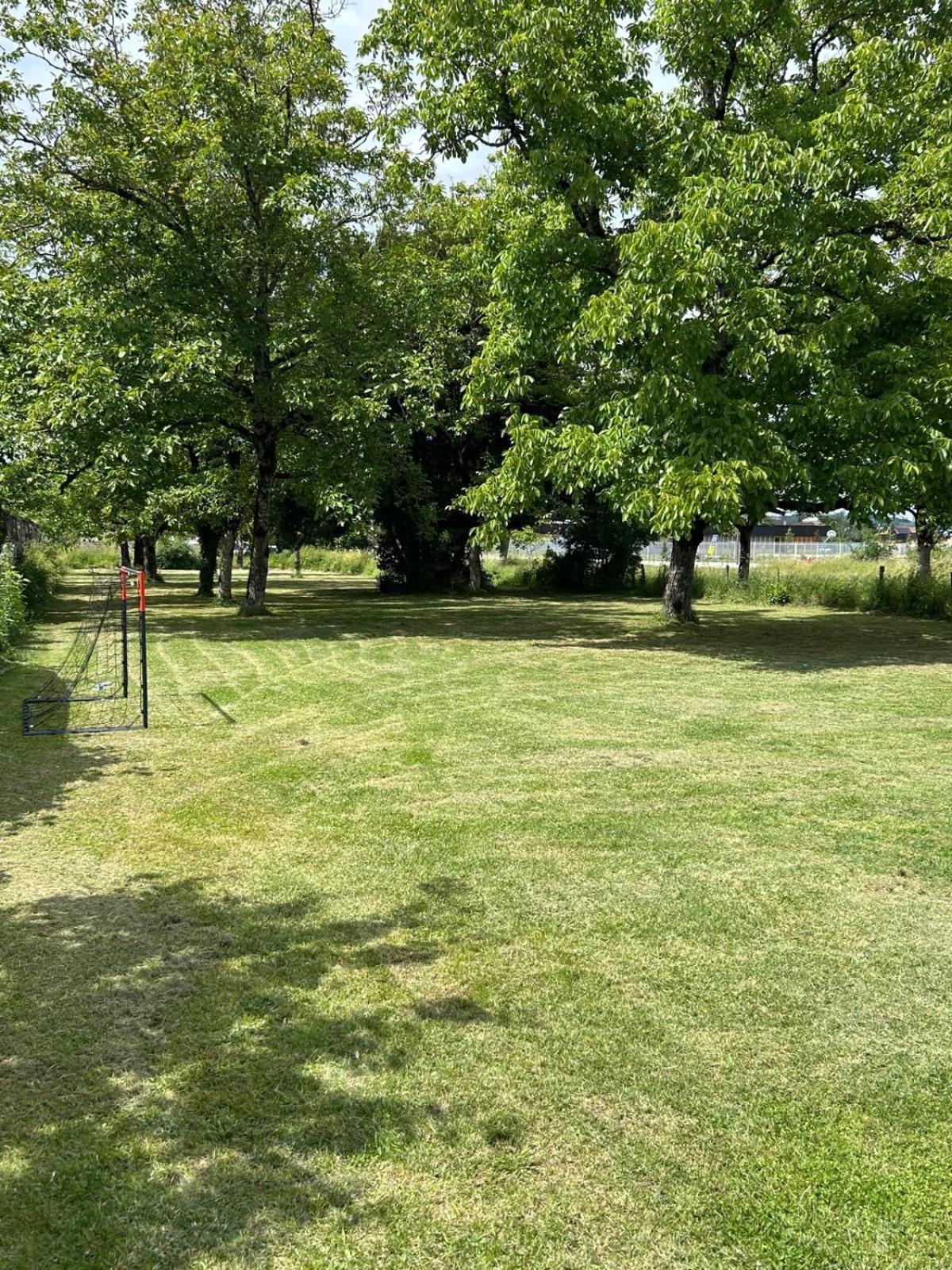 Jolie Villa Independante Climatisee 3 Chambres Tout Confort 6 Couchages, Piscine Chauffee 4 X 8 Disponible Selon Meteo De Mai A Fin Septembre, Jacuzzi 4 Places, Boulodrome Eclaire, Ping-Pong, Wifi, Proche Commerces Animaux Domestiques Sur Demande Bretenoux エクステリア 写真